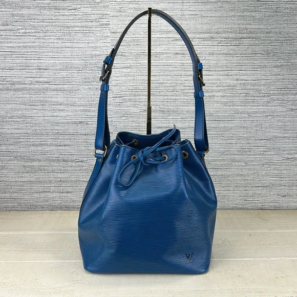 Louis Vuitton Epi Petit Noe Shoulder Bag Blue - Picture 15 of 15